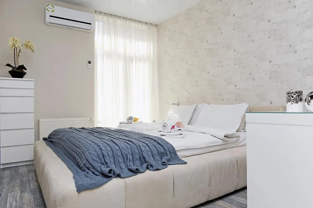 Comfort Town Apartment Kiev